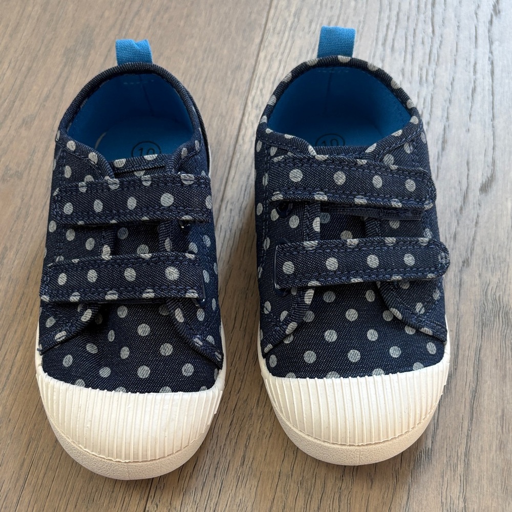 Cat & Jack Navy and White Polka Dot Sneakers